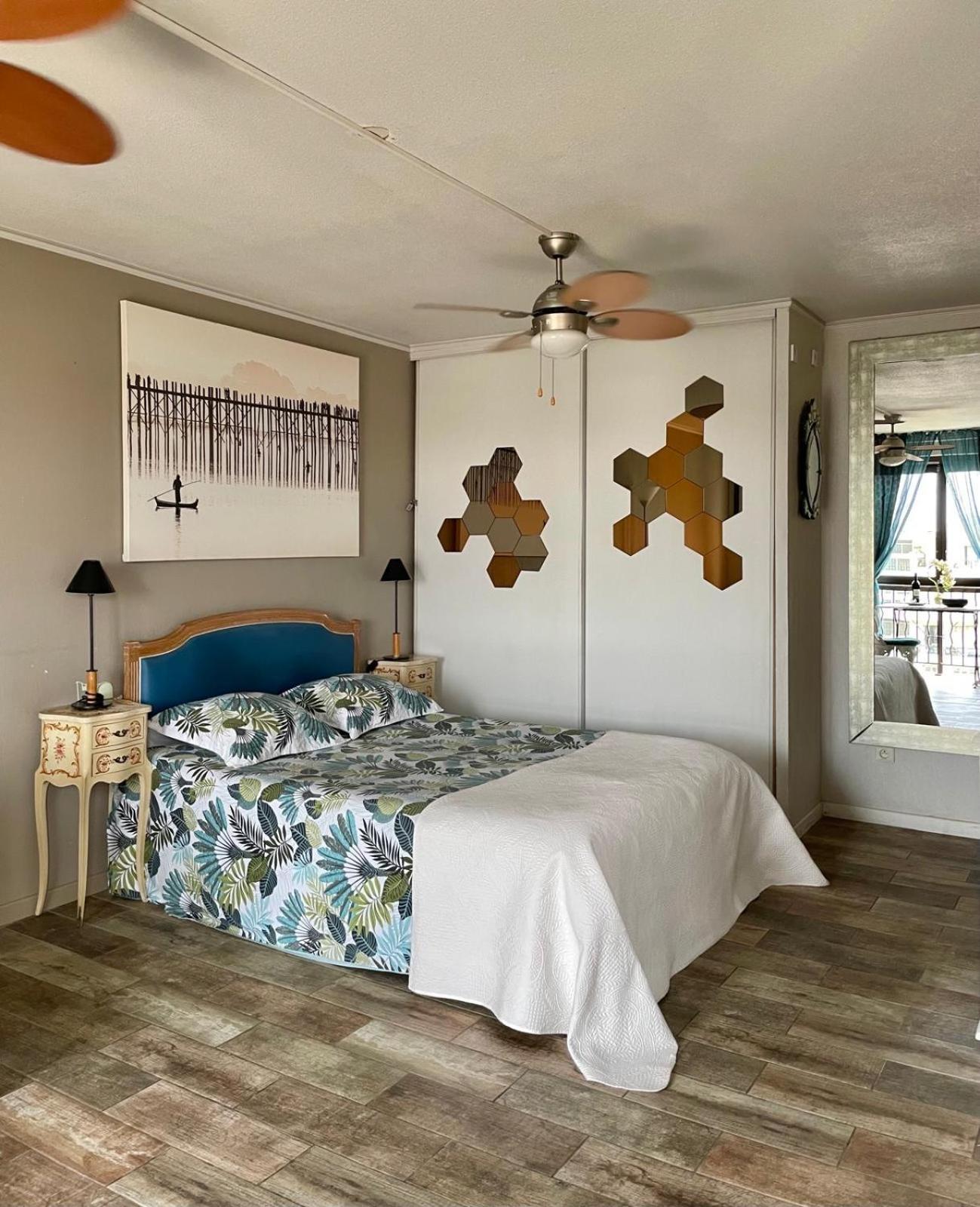 Appartamento Luxurious Studio In 450 M Of The Sea